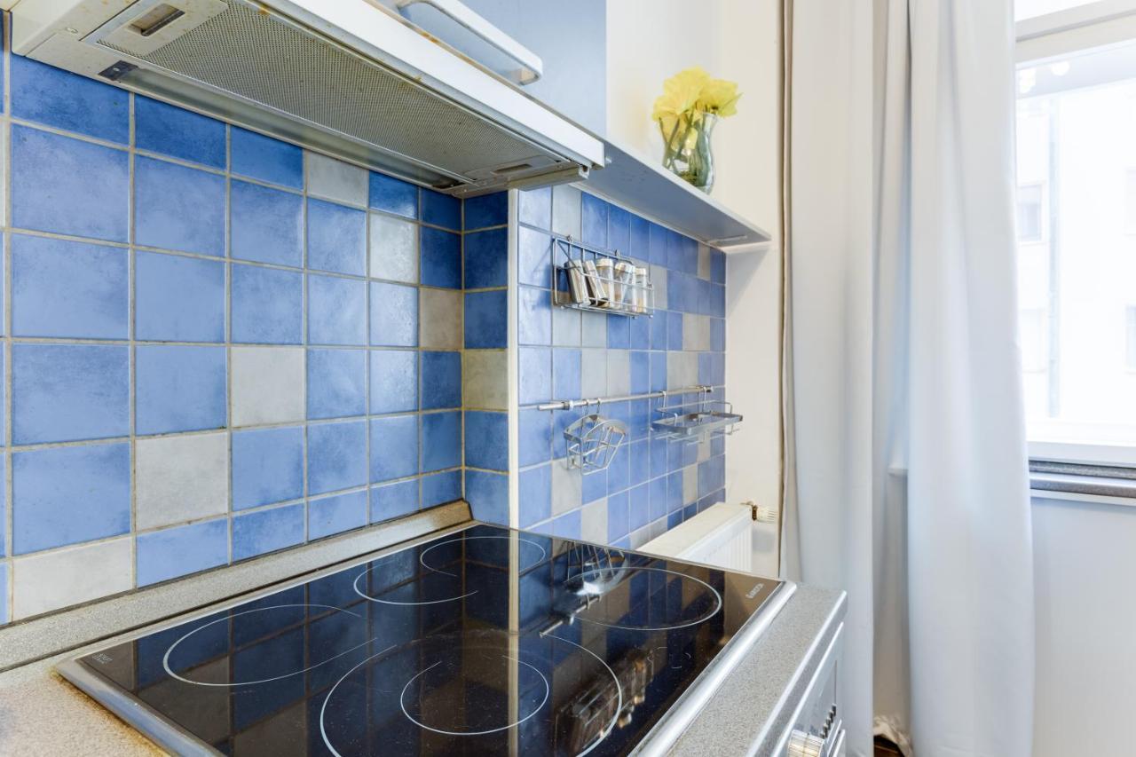 Exclusive Riverside Apartment In The Heart Of Praga Esterno foto